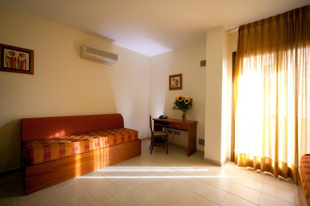 Hotel Residence Al.Pa. Reggio Calabria Room photo